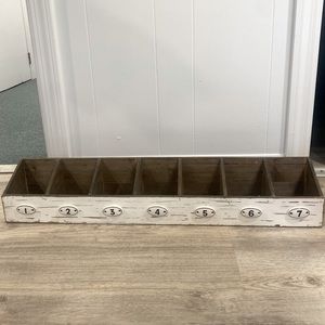 1 to 7 trendy room decor, Storage